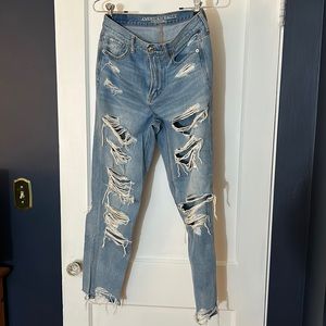 American Eagle Mom Jean